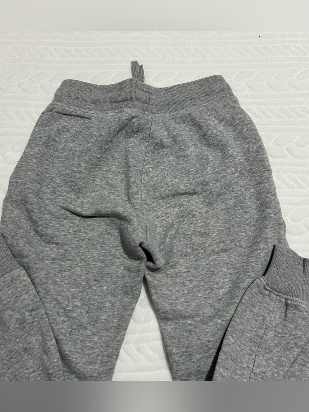 💗 H&M - Kids Gray Fleece Jogger Sweatpants - Picture 8 of 10
